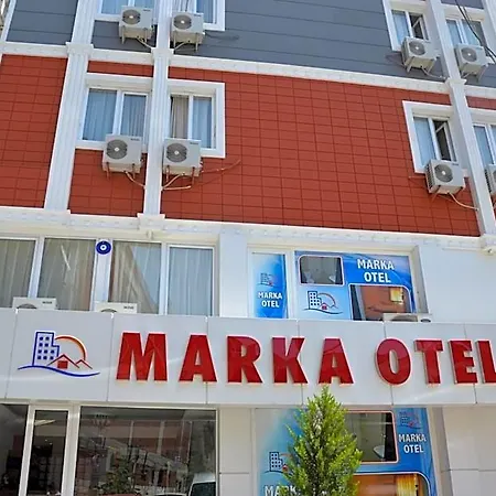 Marka 3*