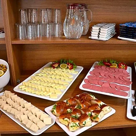 Hotel Marka 3*
