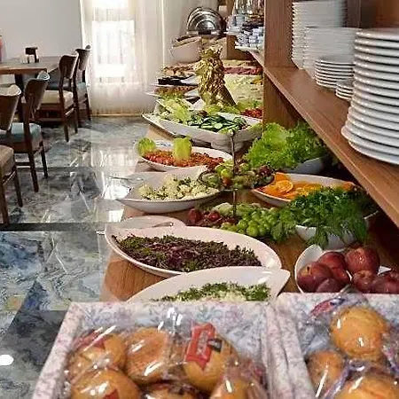 Marka 3* أنطاليا